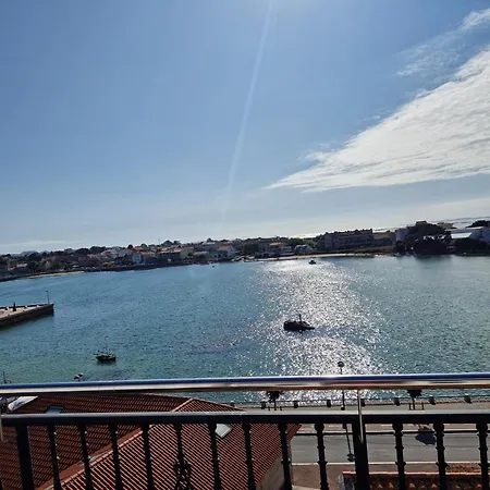 Paseo De Lordelo Vistas - 4º * O Grove